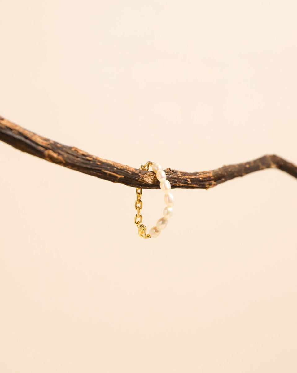 GRACIE PEARL RING