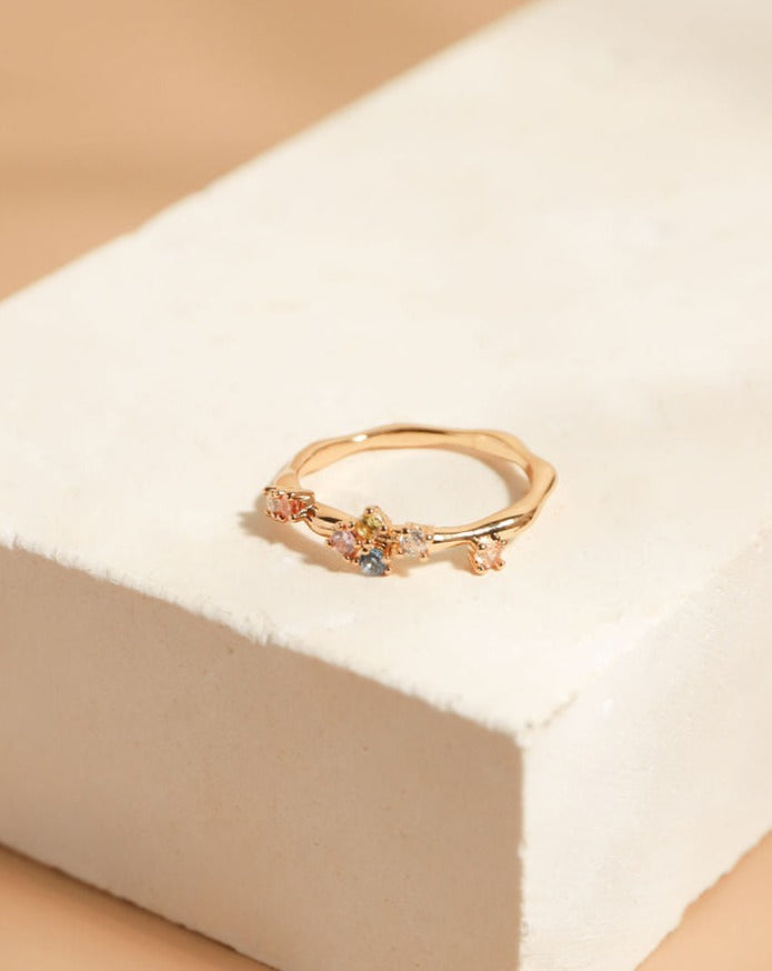 ALORA DAINTY RING