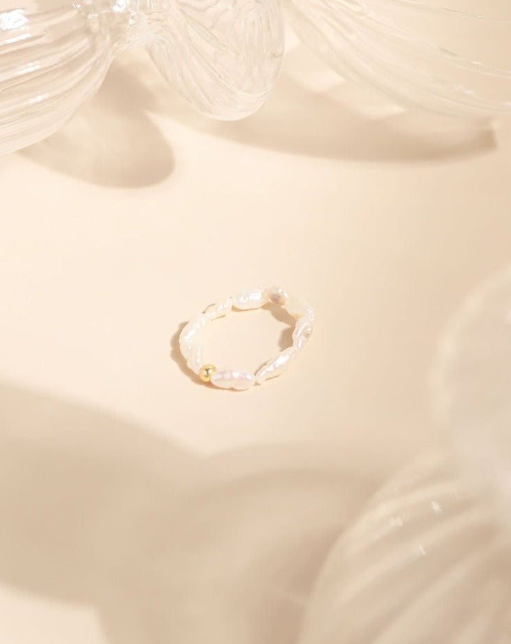 LA PATITIE PEARL RING