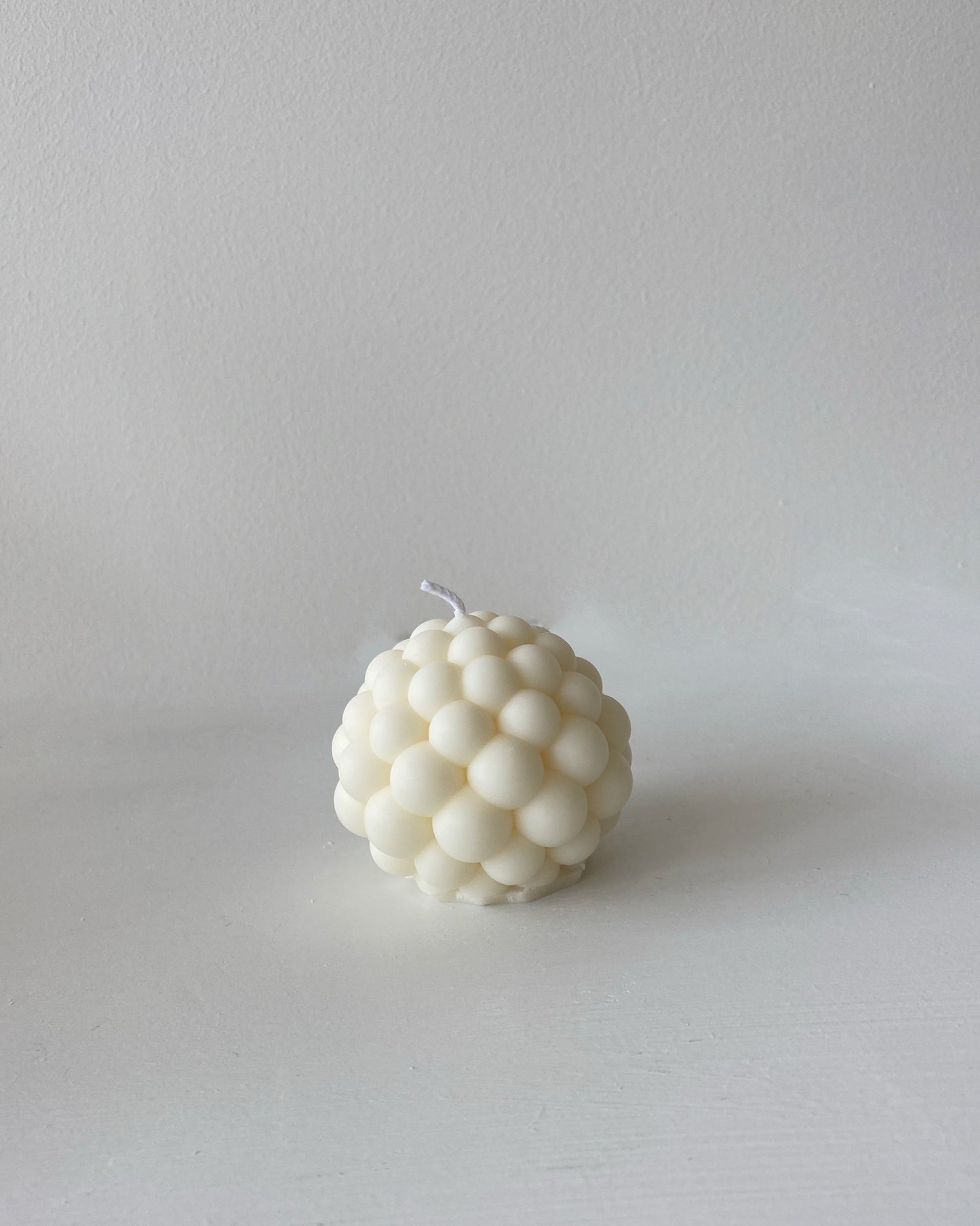 Adrienne Mini Molecule Candle