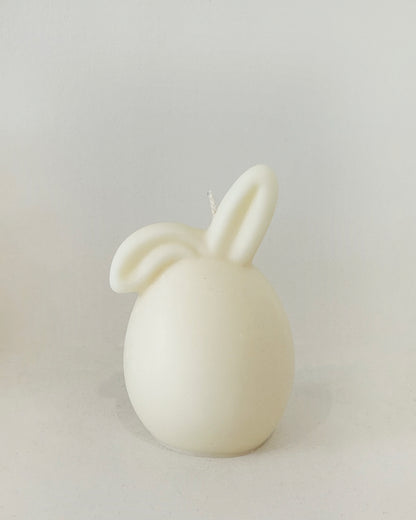 Flopsy and Juniper Bunny Candle